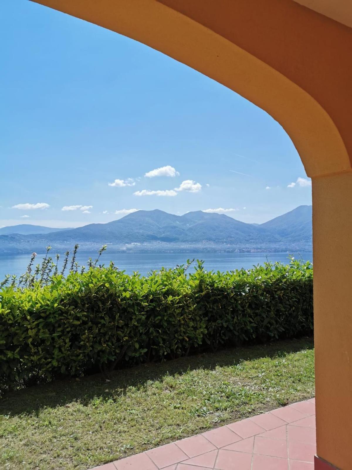 Residence Il Vigneto Oggebbio Luaran gambar