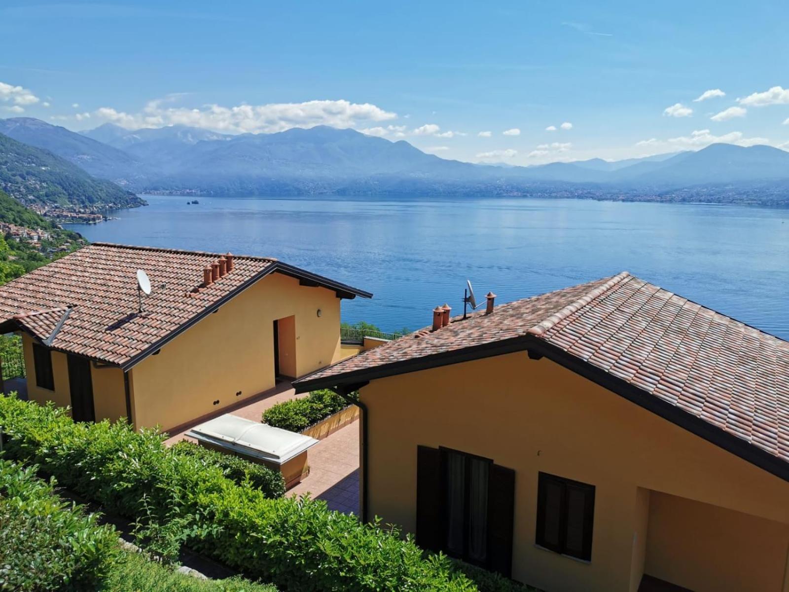 Residence Il Vigneto Oggebbio Luaran gambar